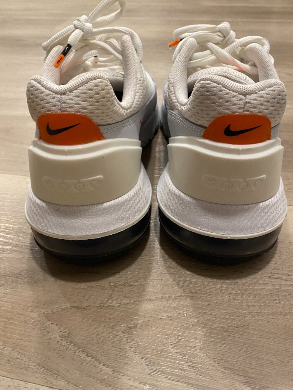 Nike Air Max Pulse DR0453-100 Summit White Safety Orange Men’s 9.5 Women’s 11 - Picture 5 of 13